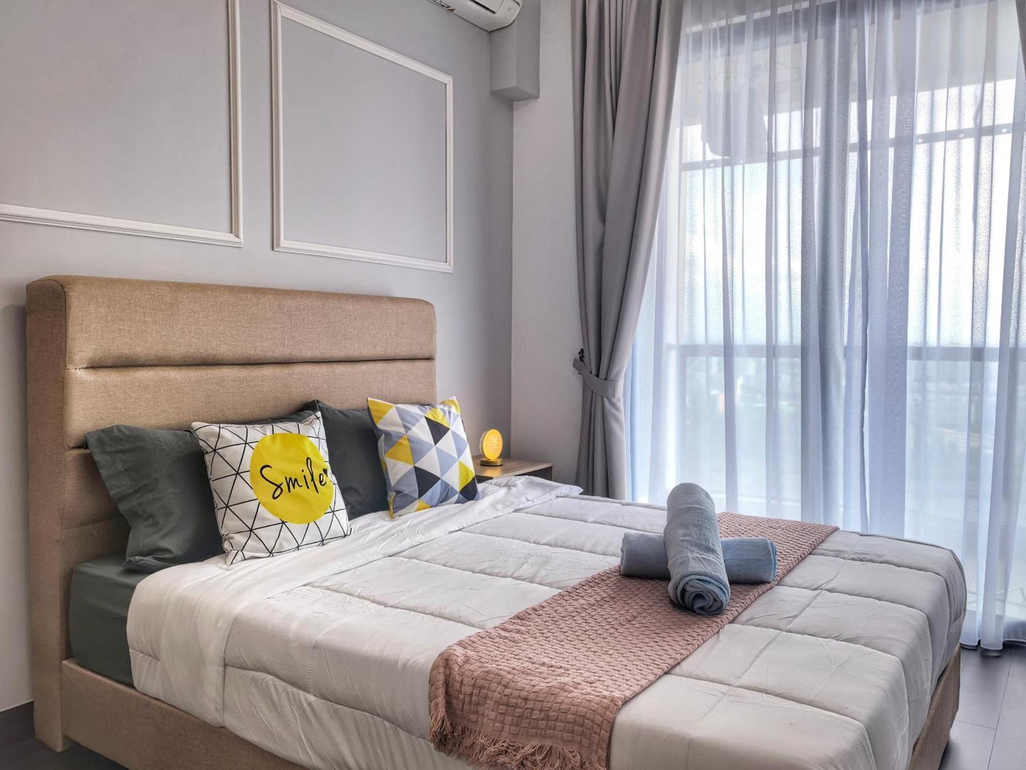 R&f Princess Cove 2, 3br, Sea View, Jb Ciq, By Good Life